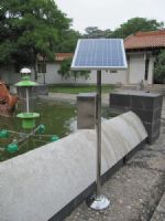 小区别墅庭院太阳能水上灭蚊灯